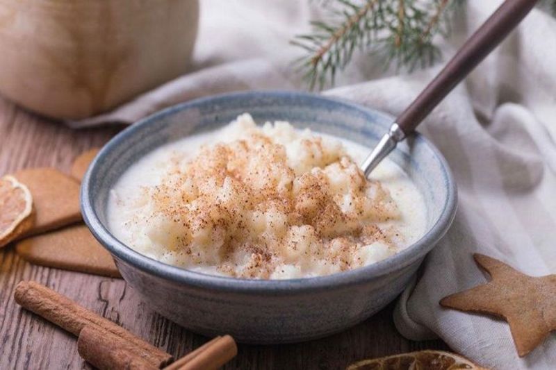 Chè Arroz con leche nổi tiếng trên đường phố Panama