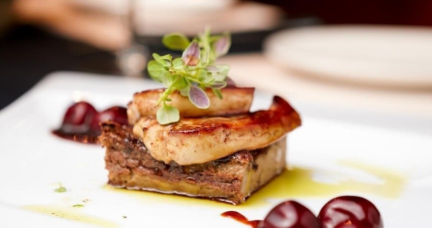 Gan ngỗng áp chảo Foie Gras 