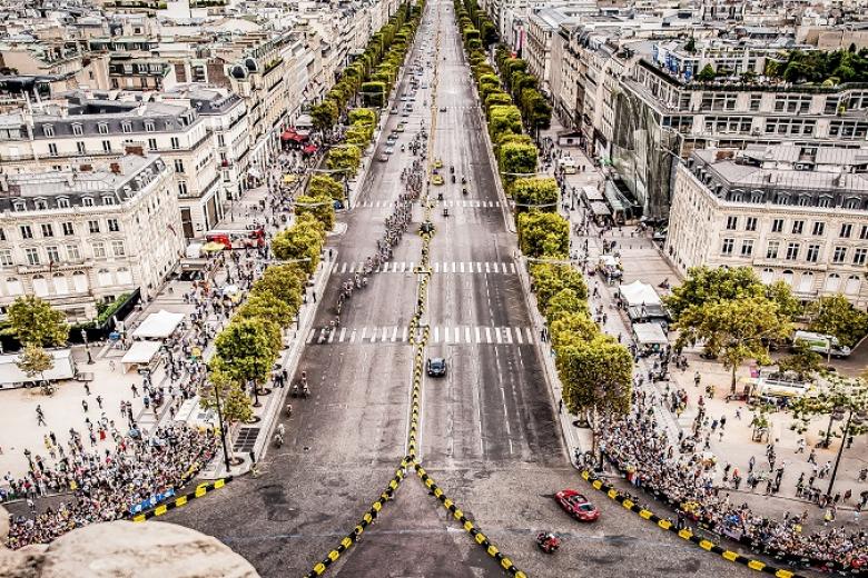 Đại Lộ Champs Elysees