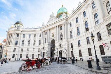 Tour Đông Âu 10N9Đ: Từ HCM - Đức - Séc - Áo - Slovakia - Hungary, Bay QR + KS 4*