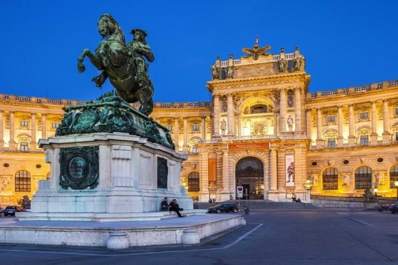 Cung điện Hofburg