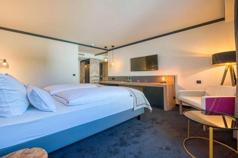FourSide Hotel Salzburg, Trademark Collection by Wyndham