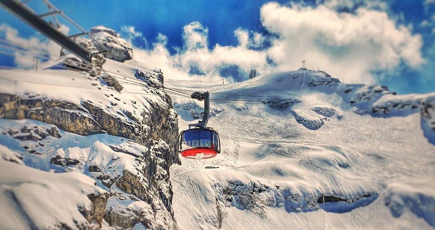 Núi tuyết Titlis ở Thụy Sĩ