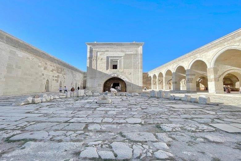 Sultanhani Caravanserai