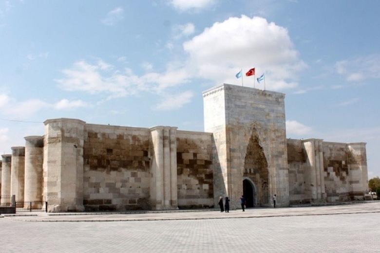 Sultanhani Caravanserai