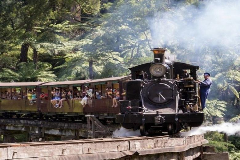 Xe lửa hơi nước: Puffing Billy