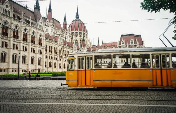 Budapest là thủ đô mang nét đẹp cổ kính của Hungary